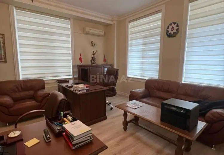 90 m² Obyekt / Ofis Kirayə (aylıq), Yasamal, Bakı