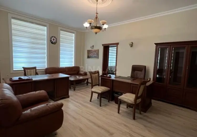 90 m² Obyekt / Ofis Kirayə (aylıq), Yasamal, Bakı