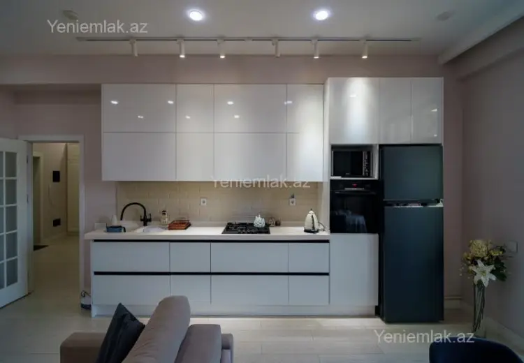 242 000 AZN - 3 otaqlı mənzil Satılır, Badamdar qəs., Səbail, Bakı