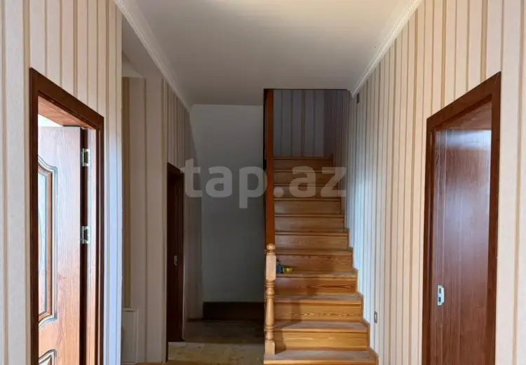 7 otaqlı mənzil , Bakı
