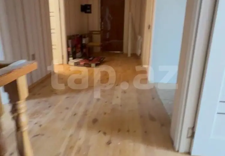 7 otaqlı mənzil , Bakı