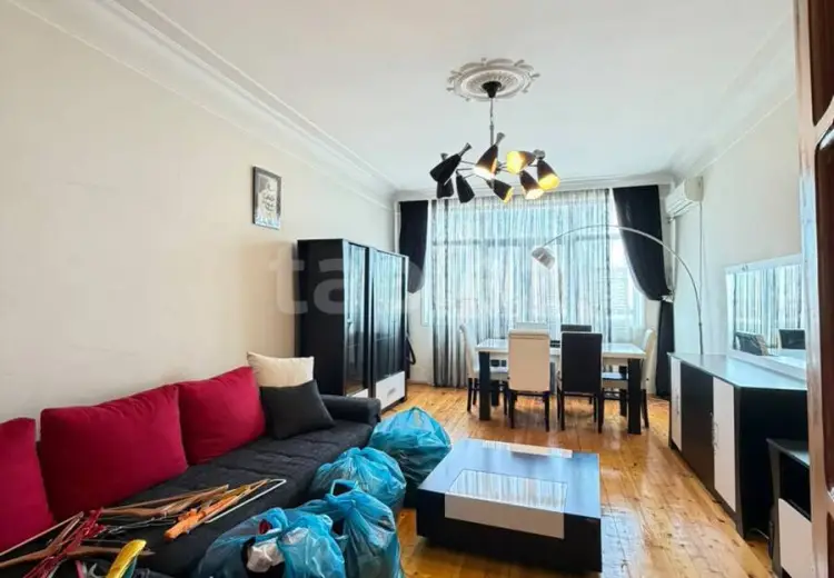 2 otaqlı mənzil , Bakı