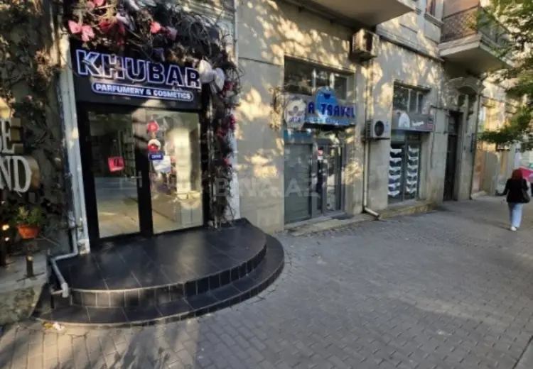 35 m² Obyekt / Ofis Kirayə (aylıq), Yasamal, Bakı