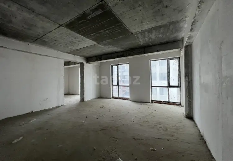 4 otaqlı mənzil , Bakı