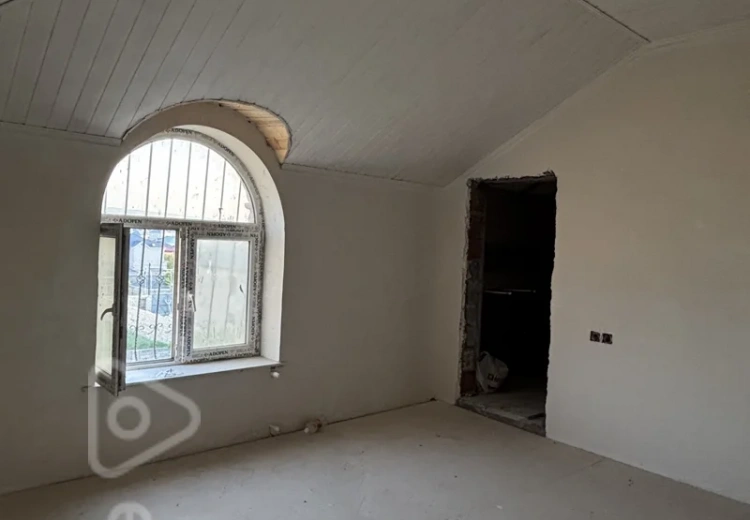 7 otaqlı mənzil Satılır, Bakı