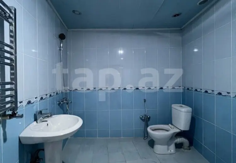 7 otaqlı mənzil , Bakı