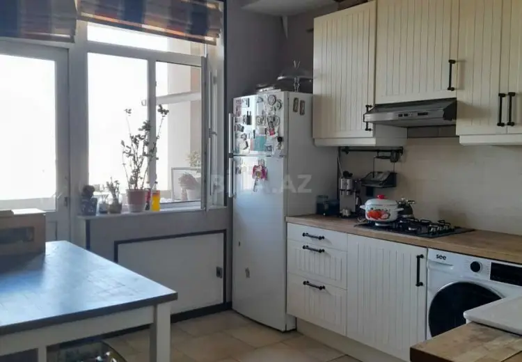 3 otaqlı mənzil Satılır, Yasamal qəs., Yasamal, Bakı