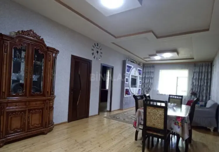 5 otaqlı mənzil Satılır, Qəbələ