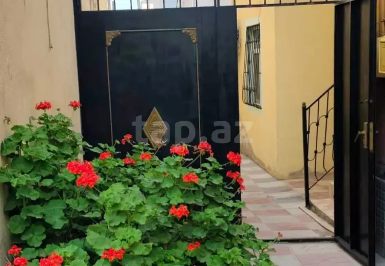 6 otaqlı mənzil , Xırdalan