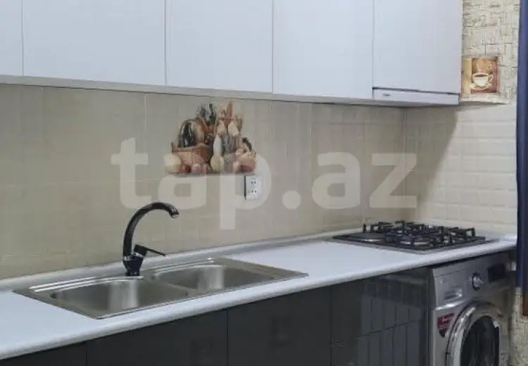 6 otaqlı mənzil , Xırdalan