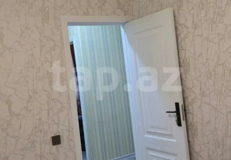 6 otaqlı mənzil , Xırdalan