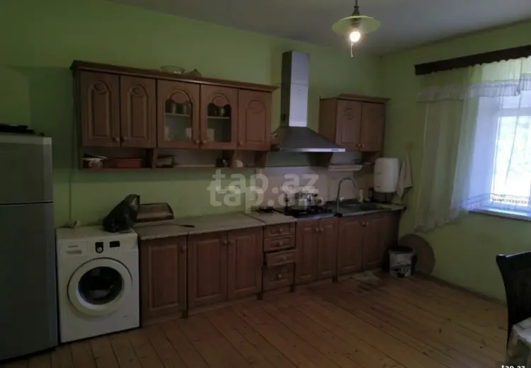 120 AZN - 3 otaqlı mənzil Kirayə (aylıq), Zaqatala