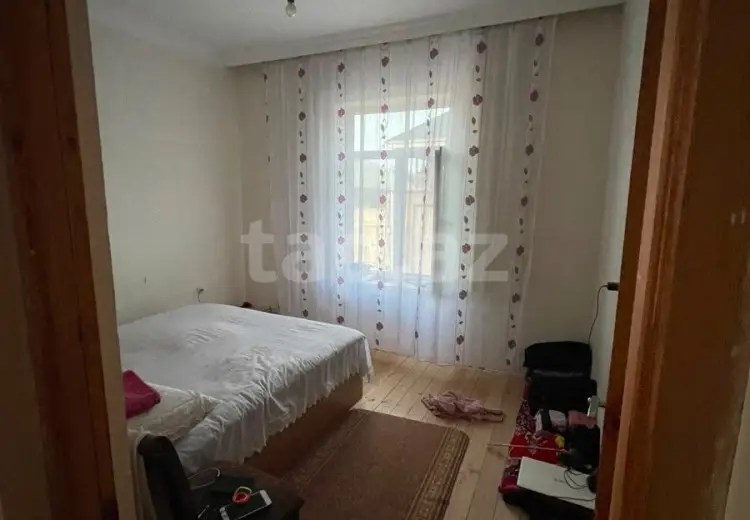 4 otaqlı mənzil , Gəncə