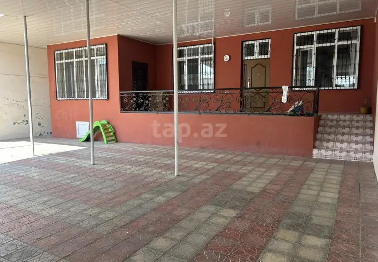 4 otaqlı mənzil , Şəki