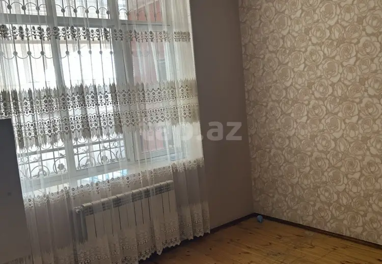 4 otaqlı mənzil , Şəki
