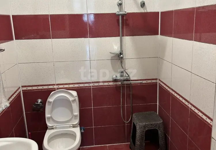 4 otaqlı mənzil , Şəki