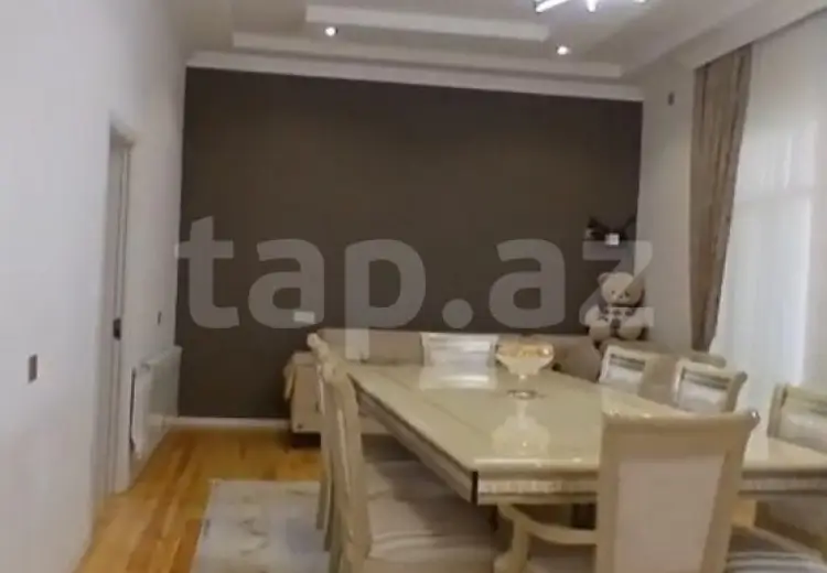 4 otaqlı mənzil , Gəncə
