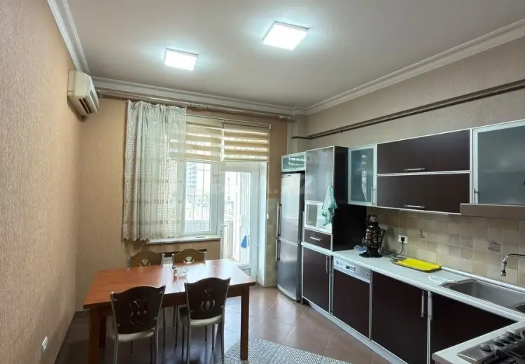 30 m² Obyekt / Ofis Kirayə (aylıq), Xətai, Bakı