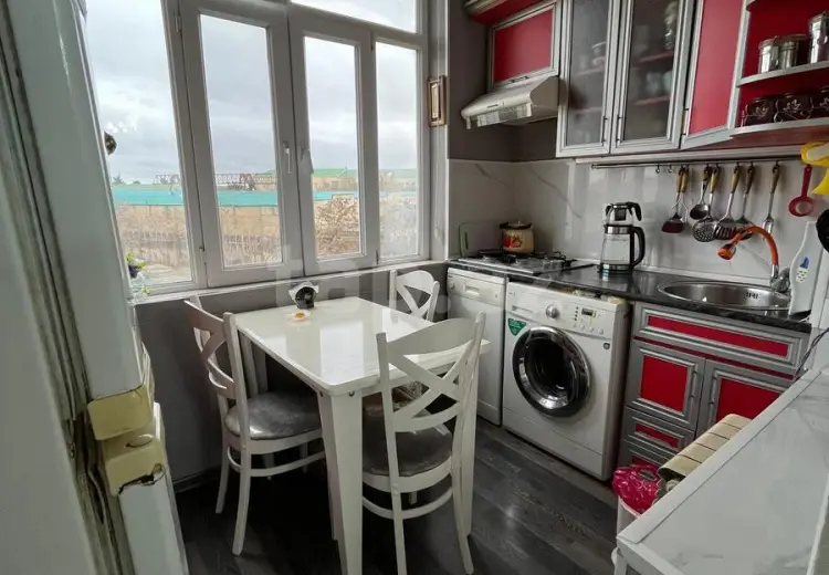 3 otaqlı mənzil , Əmircan qəs., Suraxanı, Bakı