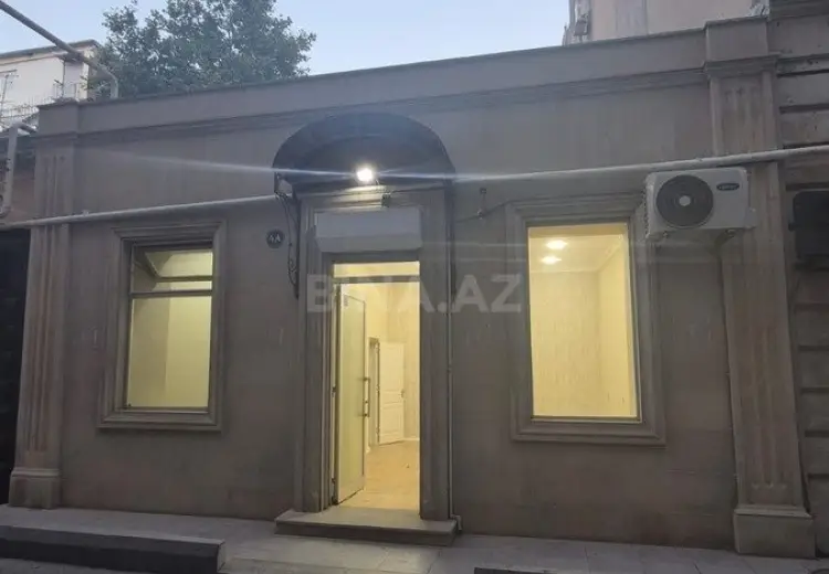 45 m² Obyekt / Ofis Satılır, İçəri şəhər, Səbail, Bakı