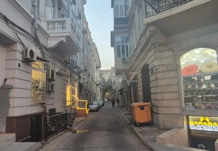 45 m² Obyekt / Ofis Satılır, İçəri şəhər, Səbail, Bakı