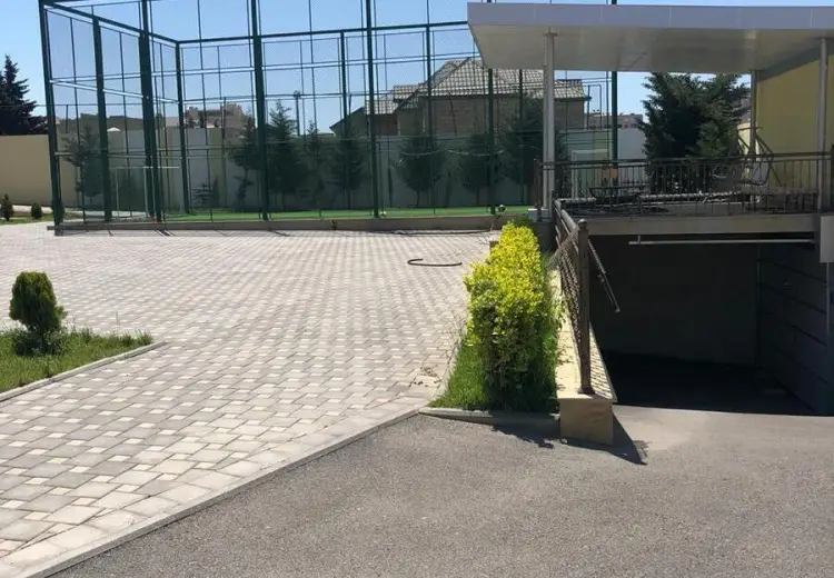 2000 m² Obyekt / Ofis Kirayə (aylıq), Səbail, Bakı