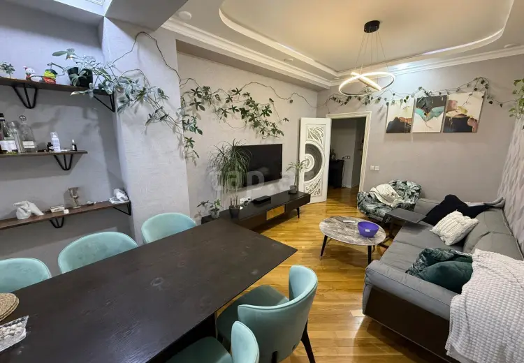 3 otaqlı mənzil , Bakı