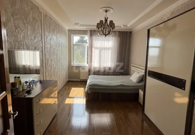 3 otaqlı mənzil , Bakı
