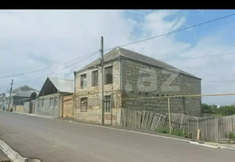50 000 AZN - 6 otaqlı mənzil , Göygöl