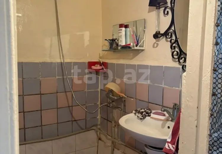 5 otaqlı mənzil , Oğuz