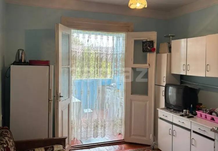5 otaqlı mənzil , Oğuz