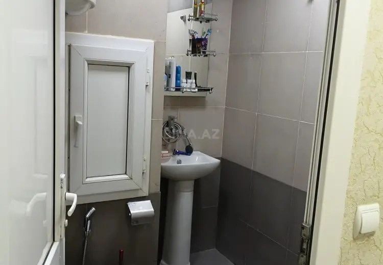 3 otaqlı mənzil Satılır, 4-cü mikrorayon, Nəsimi, Bakı