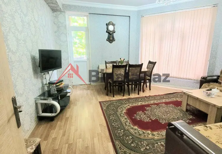 3 otaqlı mənzil Satılır, Gəncə