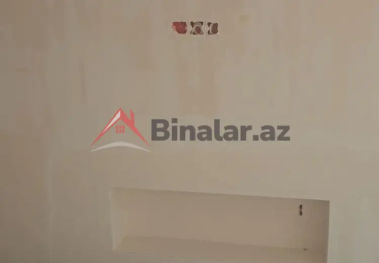 5 otaqlı mənzil Satılır, Gəncə