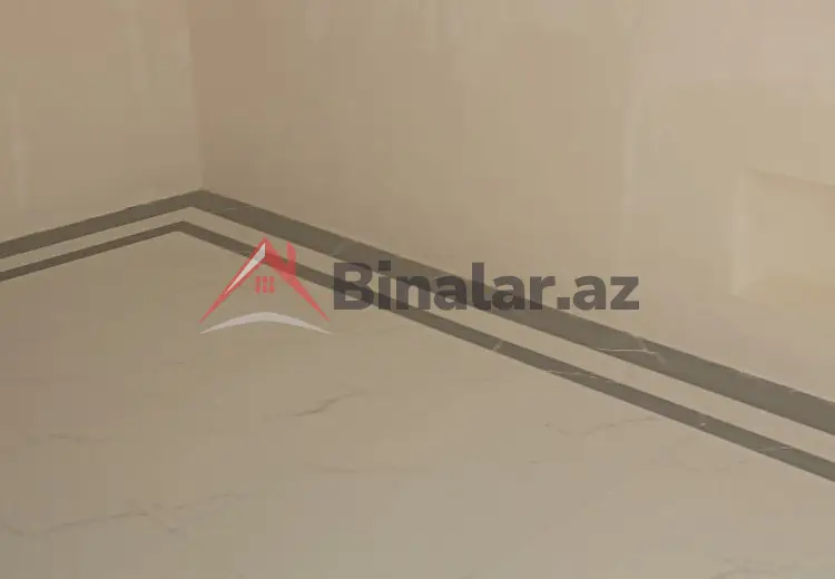 5 otaqlı mənzil Satılır, Gəncə