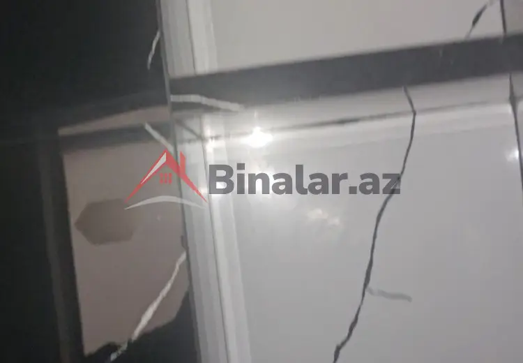 5 otaqlı mənzil Satılır, Gəncə