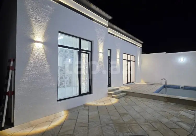 4 otaqlı mənzil , Bakı