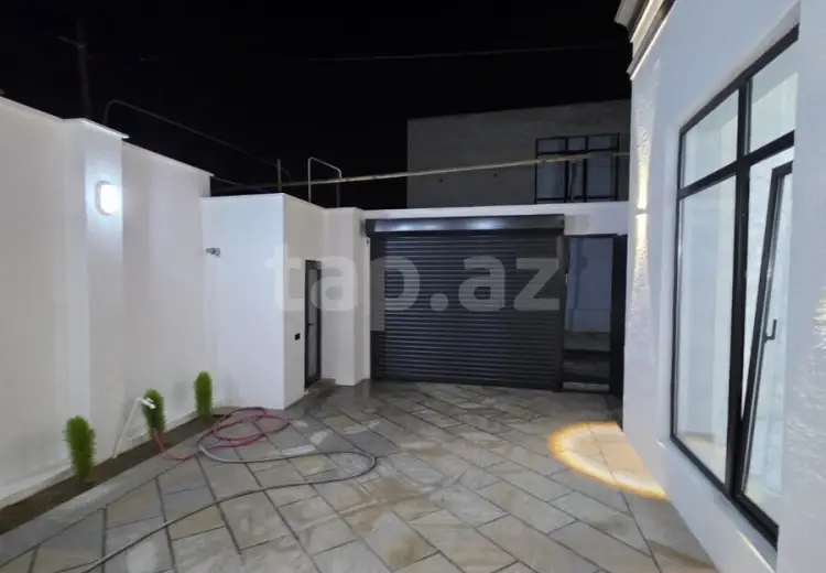 4 otaqlı mənzil , Bakı