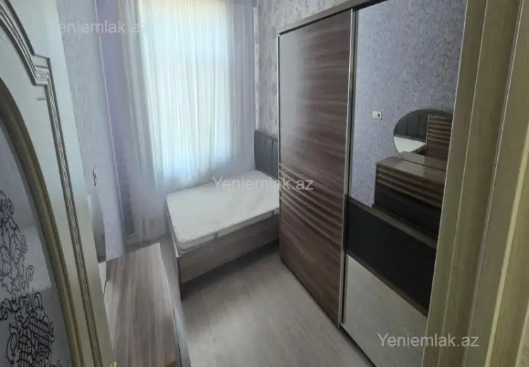450 AZN - 3 otaqlı mənzil Kirayə (aylıq), 6-cı mikrorayon, Sumqayıt