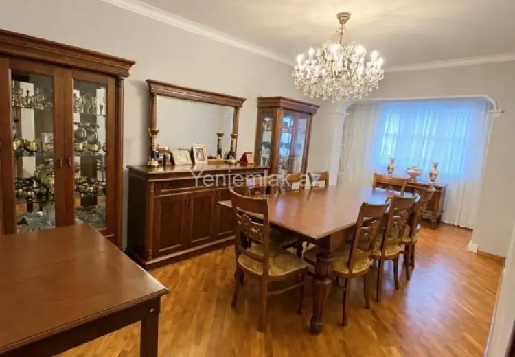 275 000 AZN - 4 otaqlı mənzil Satılır, Nəsimi, Bakı