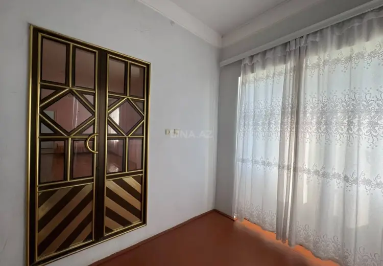 5 otaqlı mənzil Satılır, Quba