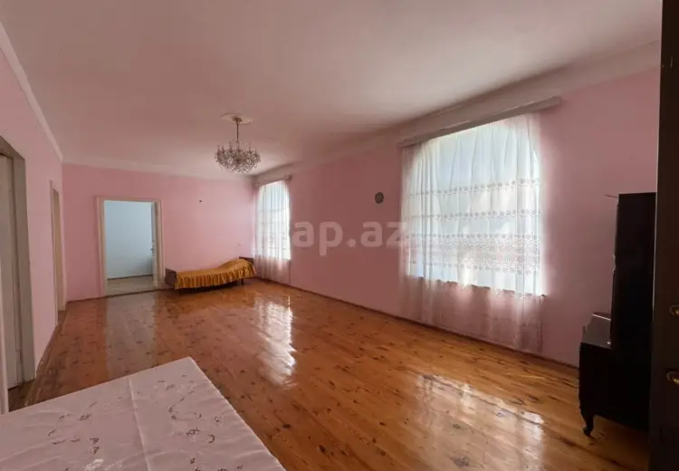 5 otaqlı mənzil , Quba