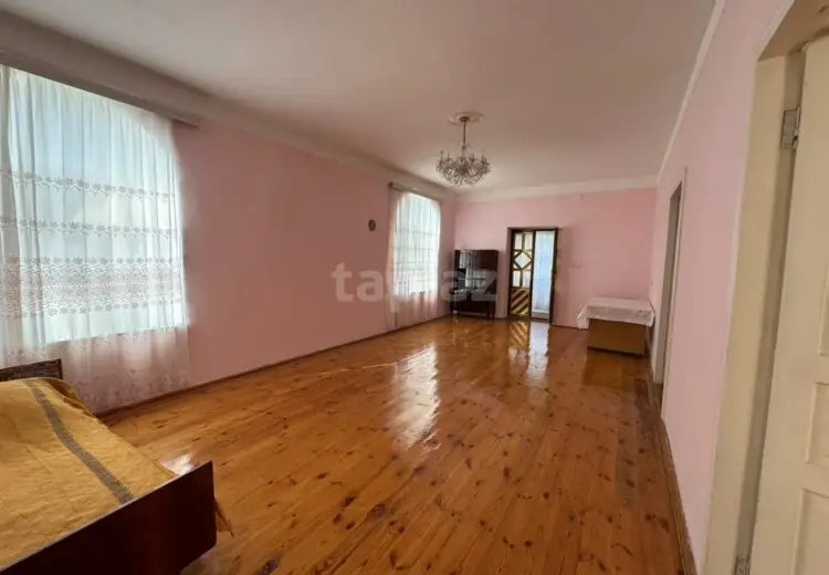 5 otaqlı mənzil , Quba