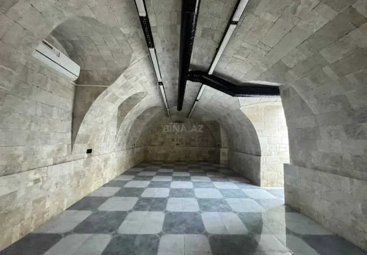 200 m² Obyekt / Ofis Kirayə (aylıq), Nizami, Bakı