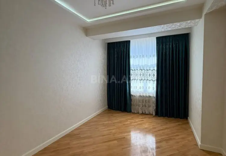 4 otaqlı mənzil Satılır, 8-ci mikrorayon, Binəqədi, Bakı