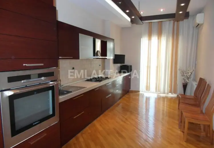 1 800 AZN - 5 otaqlı mənzil Kirayə (aylıq), Nərimanov, Bakı