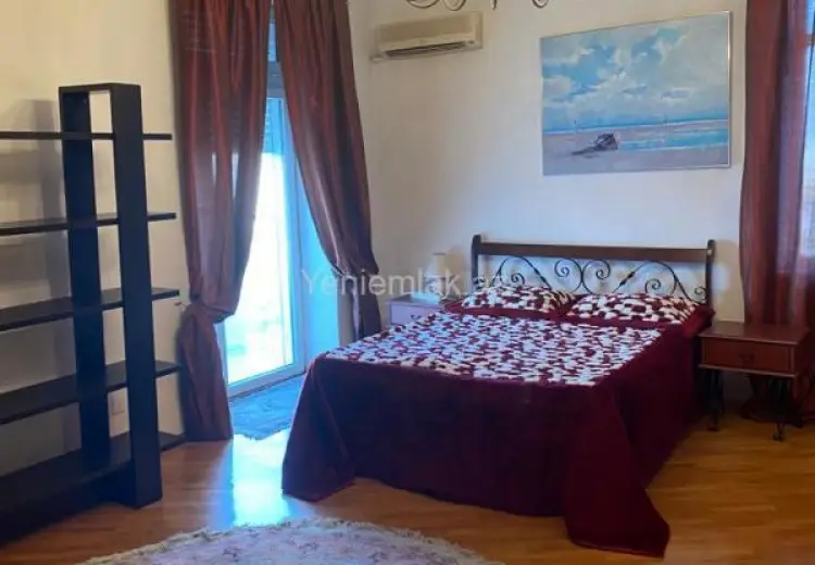 470 000 AZN - 5 otaqlı mənzil Satılır, Nizami, Bakı