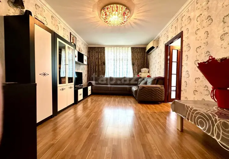 4 otaqlı mənzil , Bakı