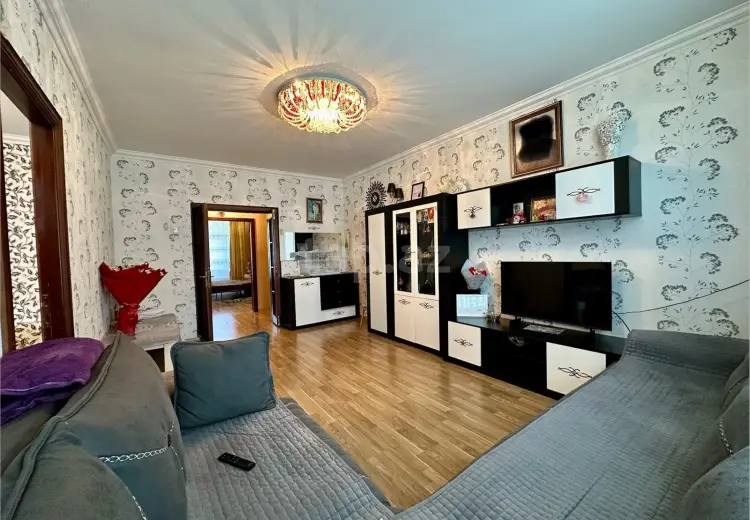 4 otaqlı mənzil , Bakı