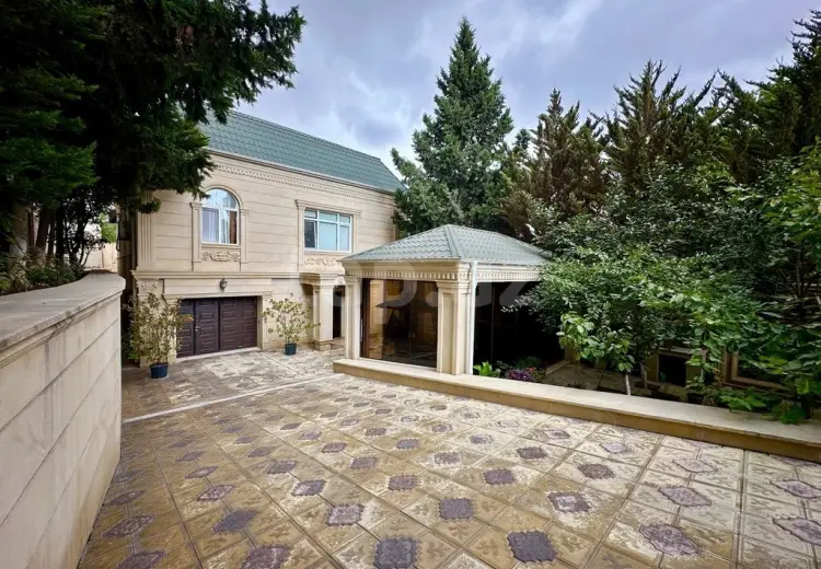 5 otaqlı mənzil , Bakı